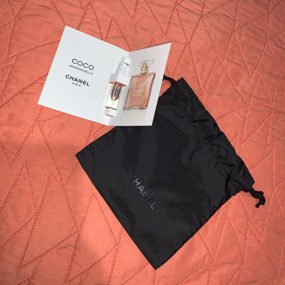 Chanel mini dust bag & “Coco Mademoiselle” sample